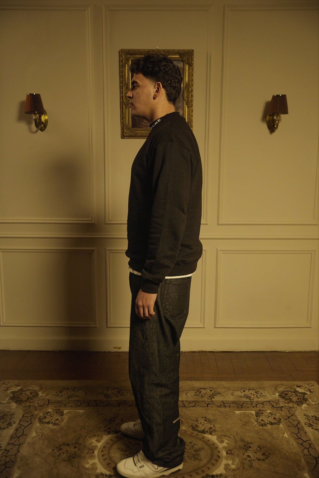 PM BLACK CREWNECK VOL.1