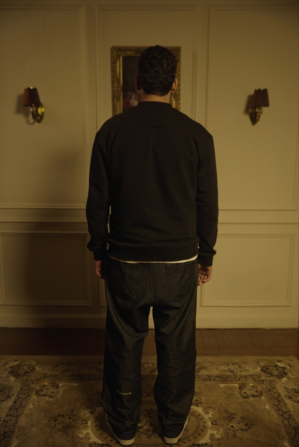 PM BLACK CREWNECK VOL.1